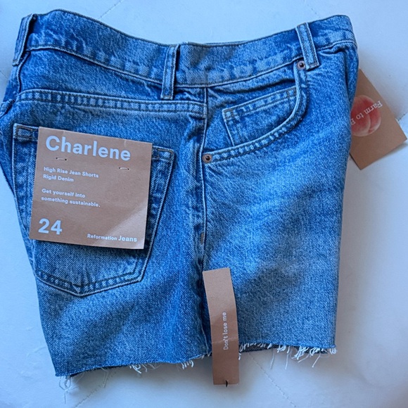 Reformation Women's Blue Denim Shorts size 24 - Picture 7 of 9